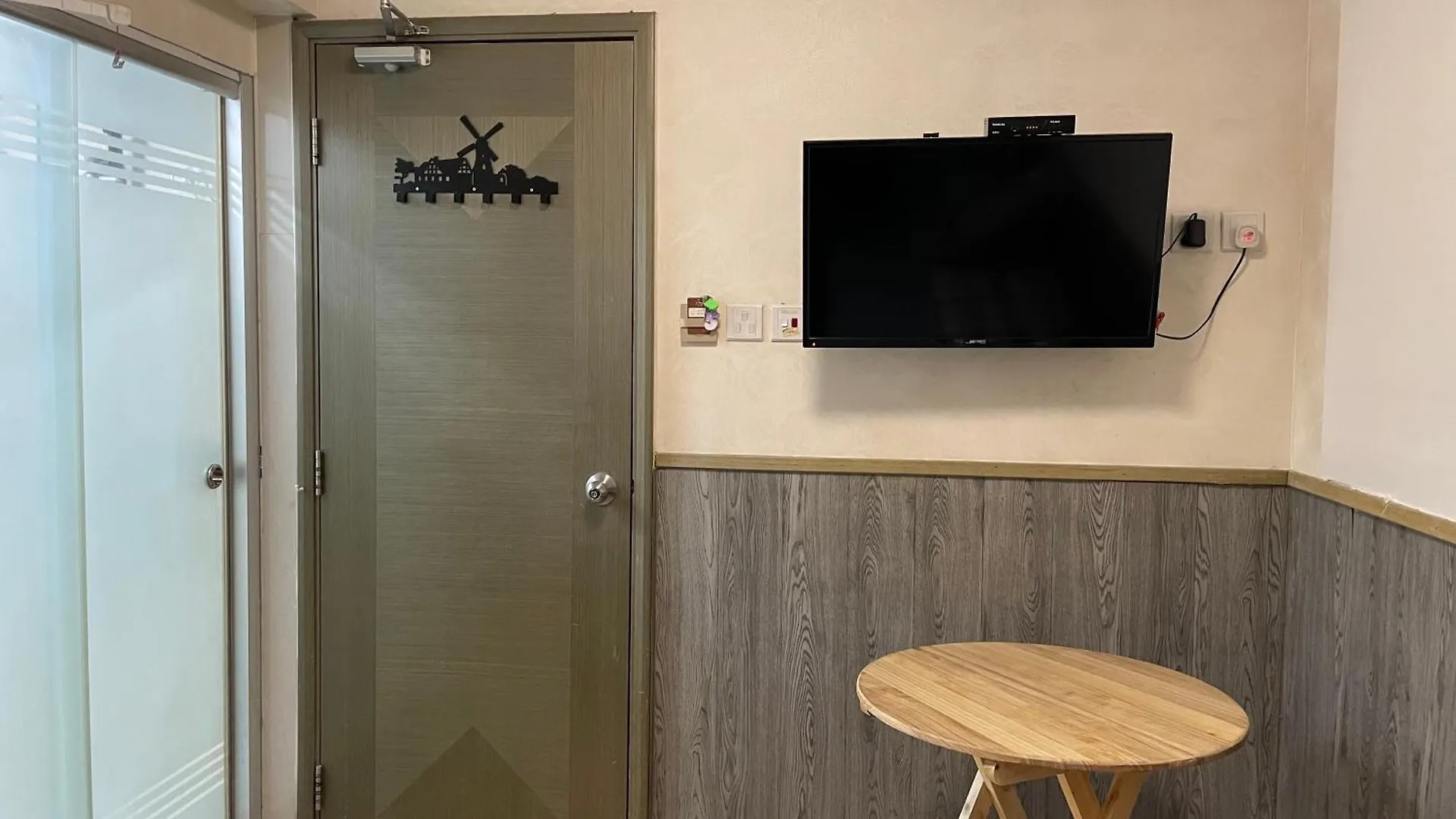 Majestic 7 Guesthouse Kowloon  0*, Kowloon (Hong Kong) China