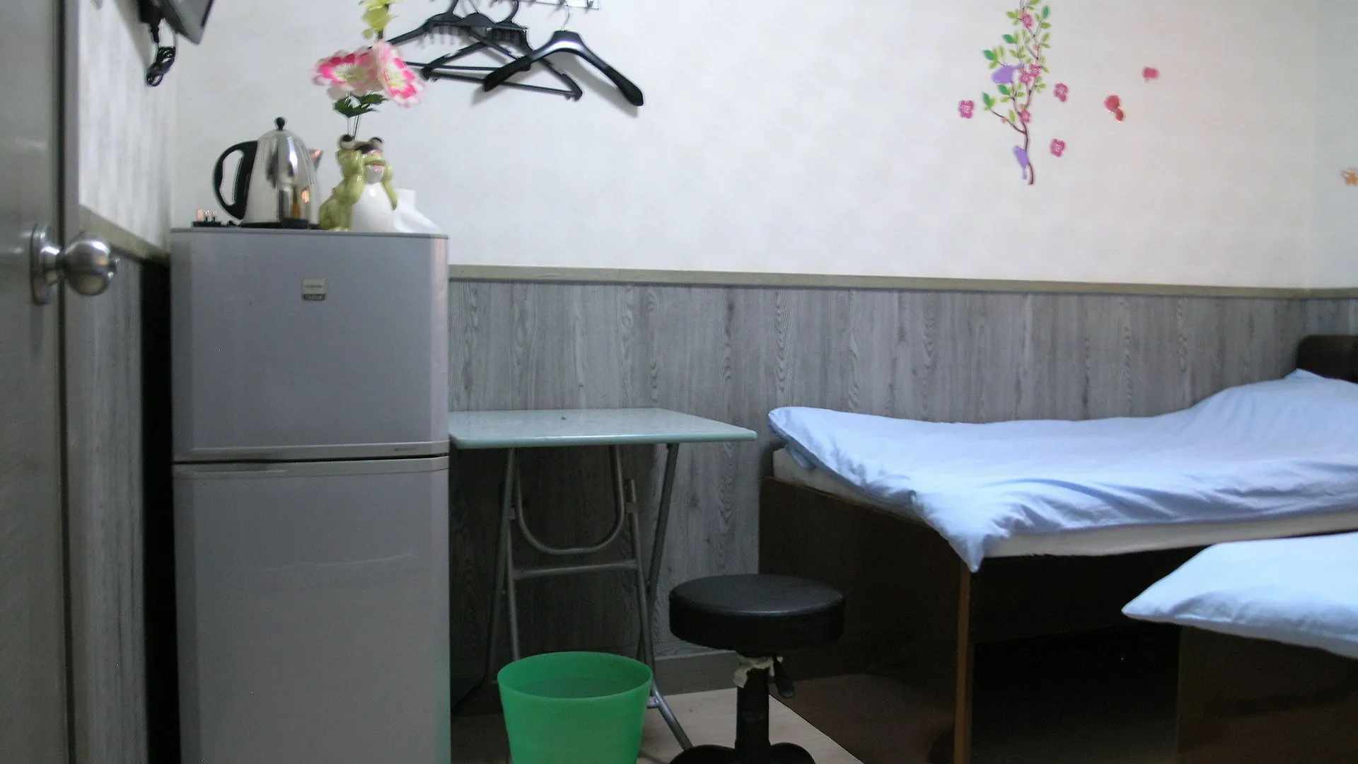Majestic 7 Guesthouse Kowloon  Kowloon (Hong Kong)