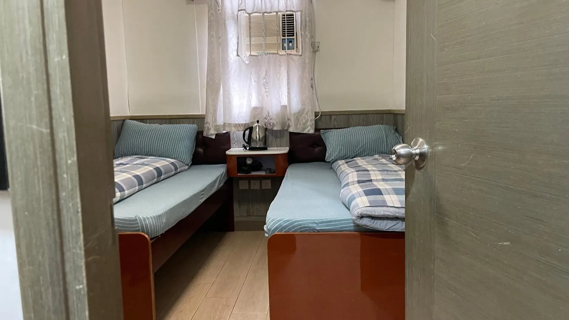 Majestic 7 Guesthouse Kowloon  Čína